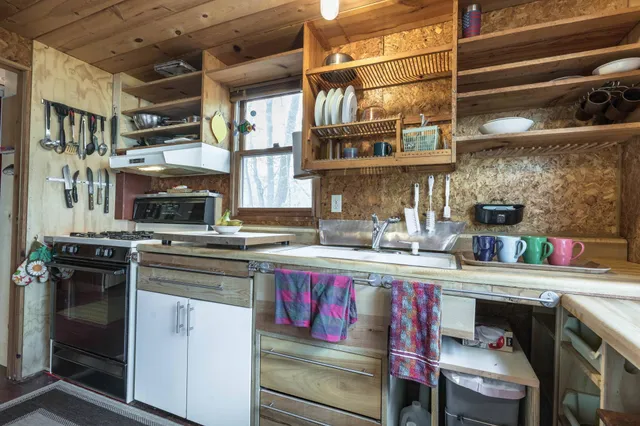 $1,250,000 | 32529 Blue Heron Road, Richville, MN 56576