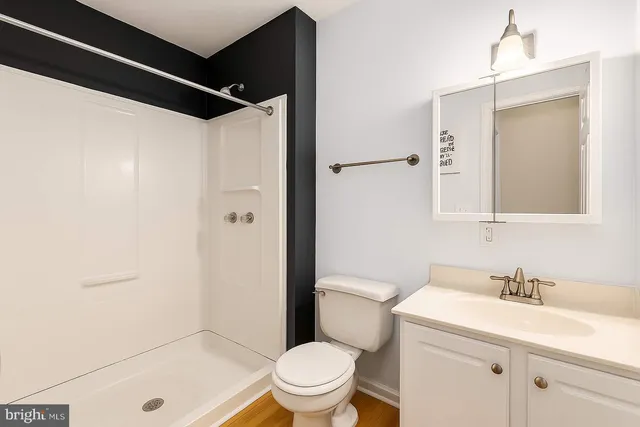 $1,650 | 18300 Streamside Drive, Unit 304, Gaithersburg, MD 20879