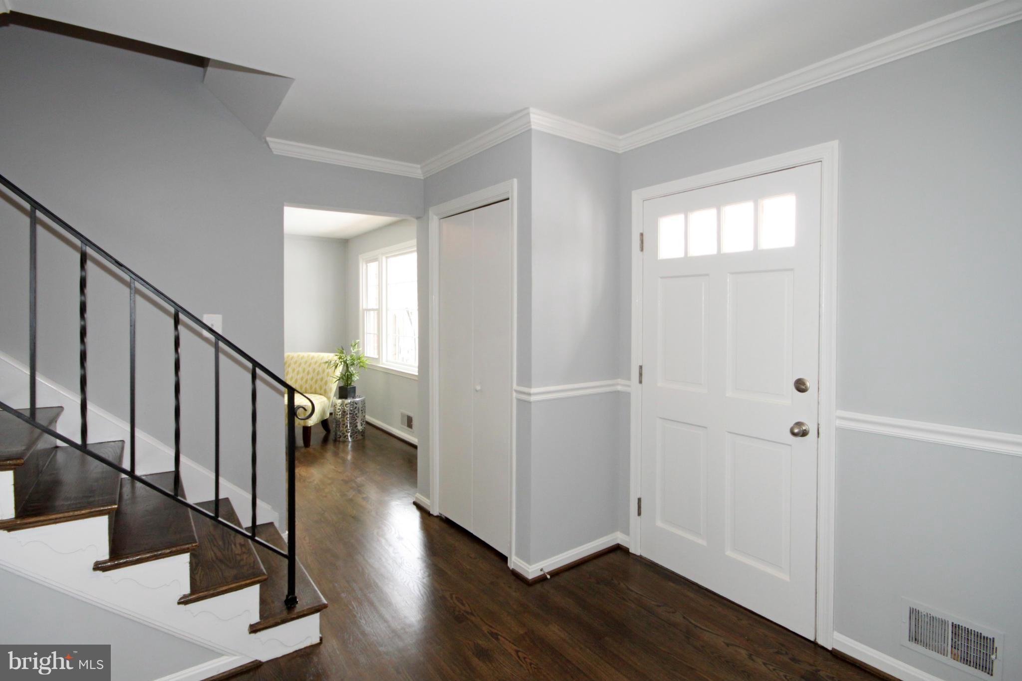 7002 Spaniel Road Springfield, VA 22153 - Photo 2 of 29 Interior (General)