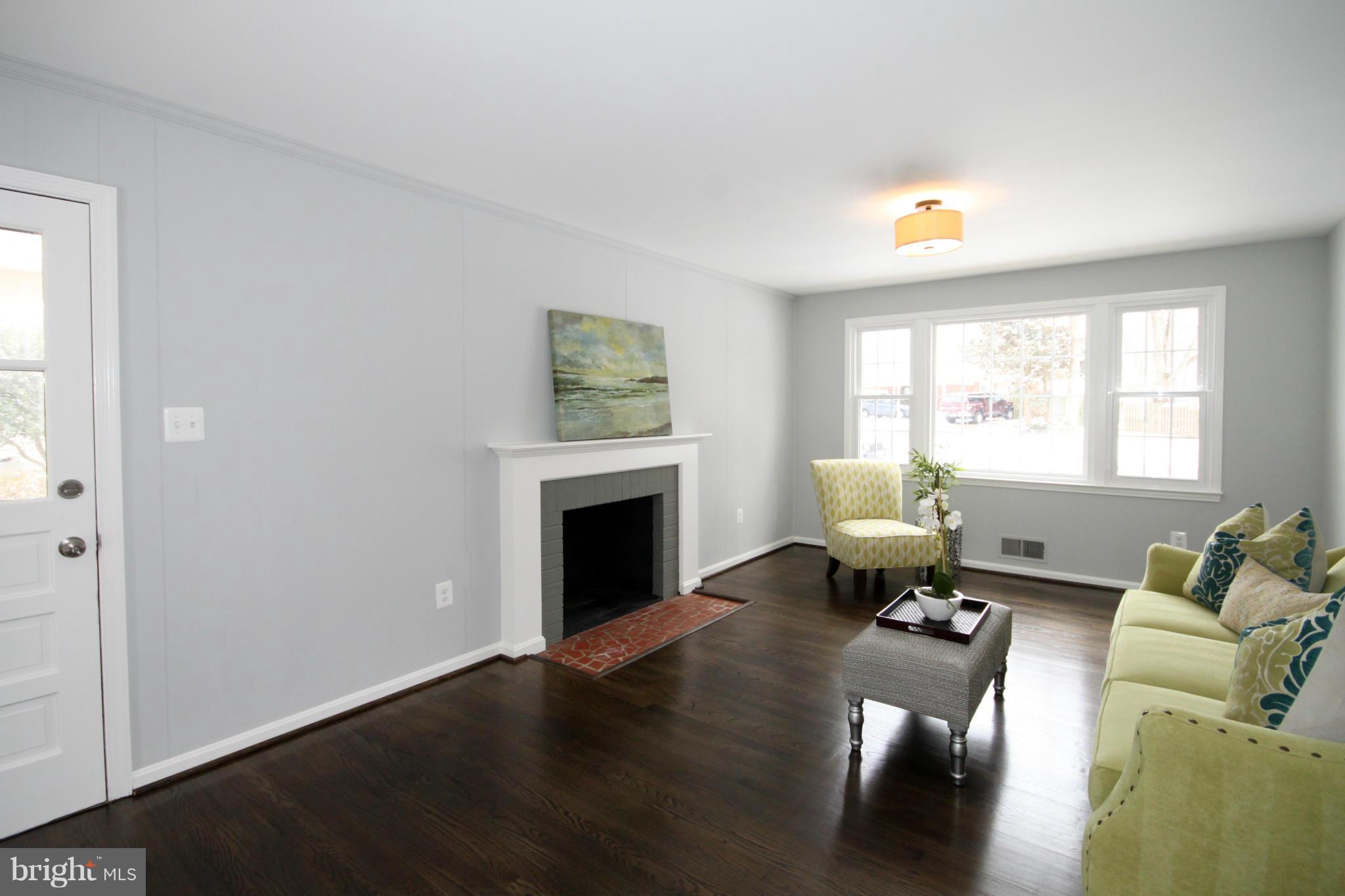 7002 Spaniel Road Springfield, VA 22153 - Photo 13 of 29 Family Room