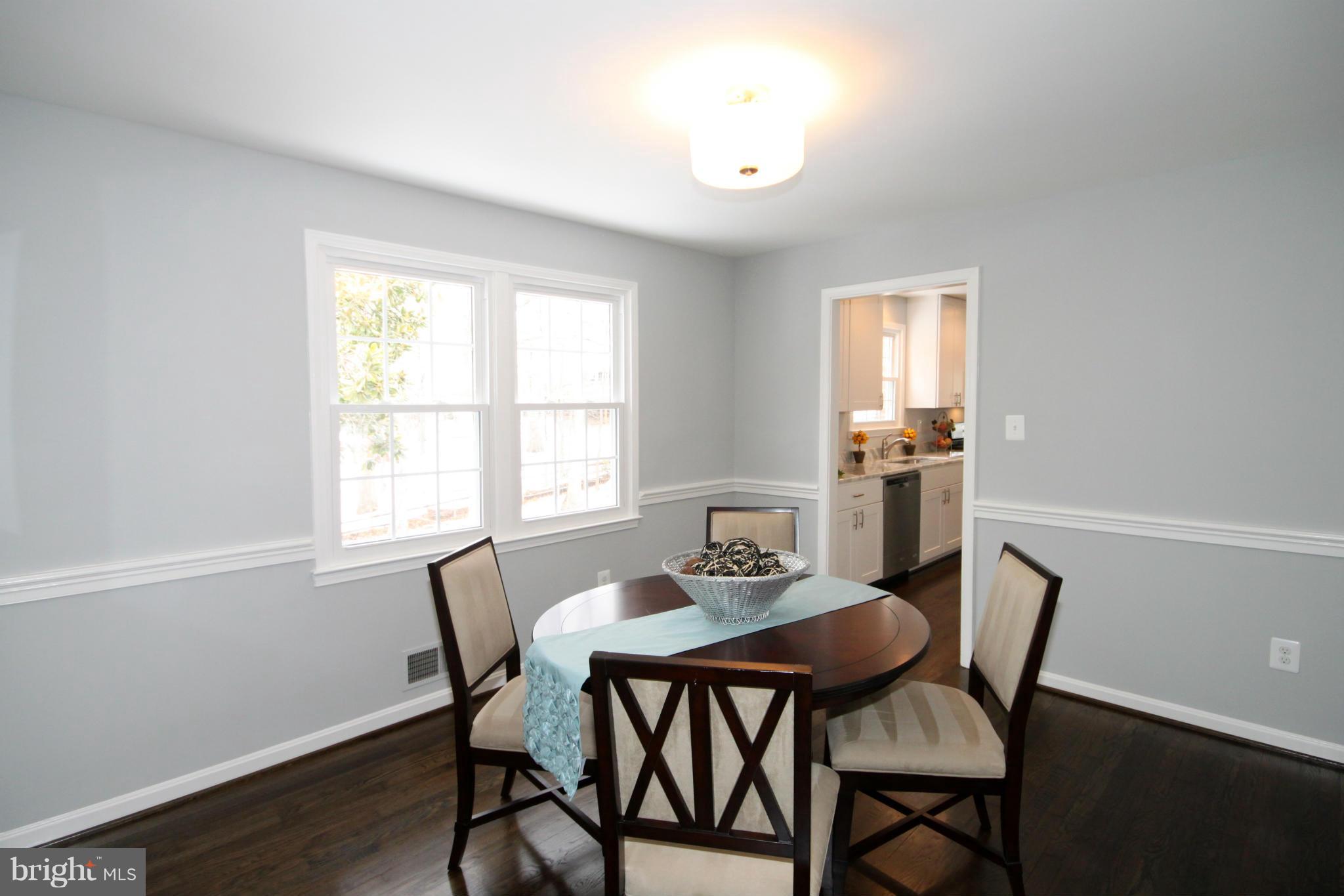 7002 Spaniel Road Springfield, VA 22153 - Photo 5 of 29 Dining Room