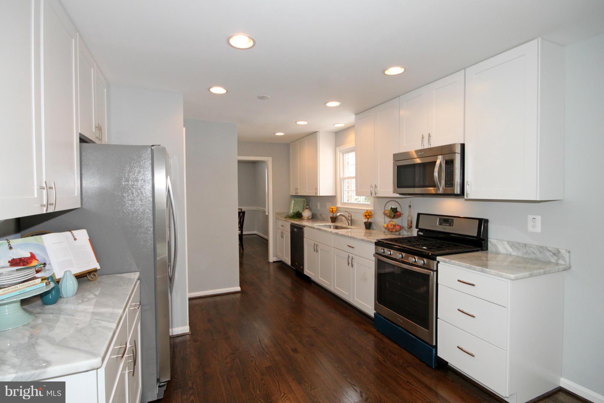 7002 Spaniel Road Springfield, VA 22153 - Photo 8 of 29 Kitchen