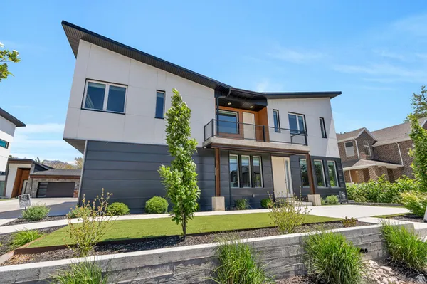 $749,900 | 7033 South 300 East, Midvale, UT 84047