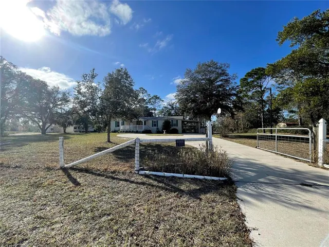 $315,000 | 7690 Southeast 193rd Avenue, Morriston, FL 32668