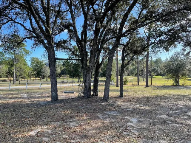 $315,000 | 7690 Southeast 193rd Avenue, Morriston, FL 32668