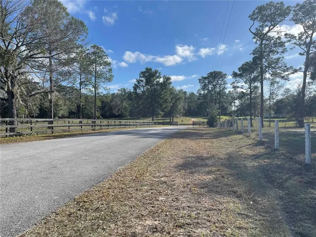 $315,000 | 7690 Southeast 193rd Avenue, Morriston, FL 32668