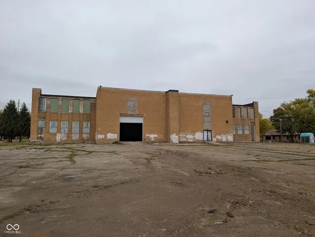 $8 | 1017 West 19th Street, Anderson, IN 46016