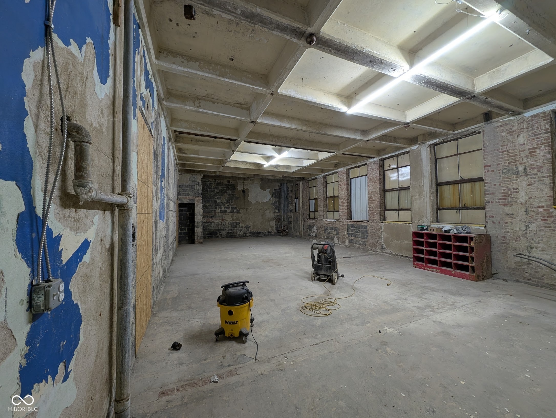 1017 West 19th Street Anderson, IN 46016 - Photo 9 of 19