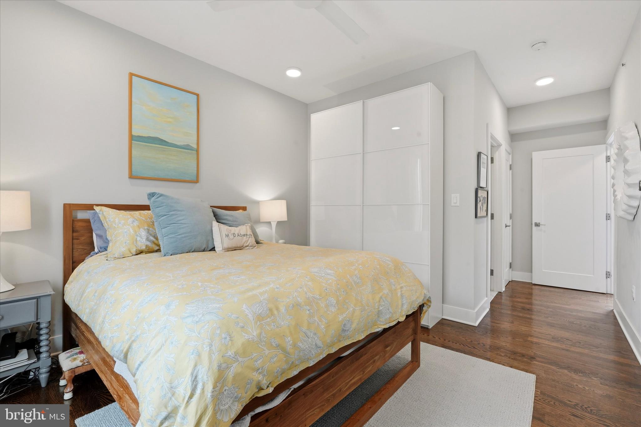 2735 West George Street Philadelphia, PA 19130 - Photo 12 of 29