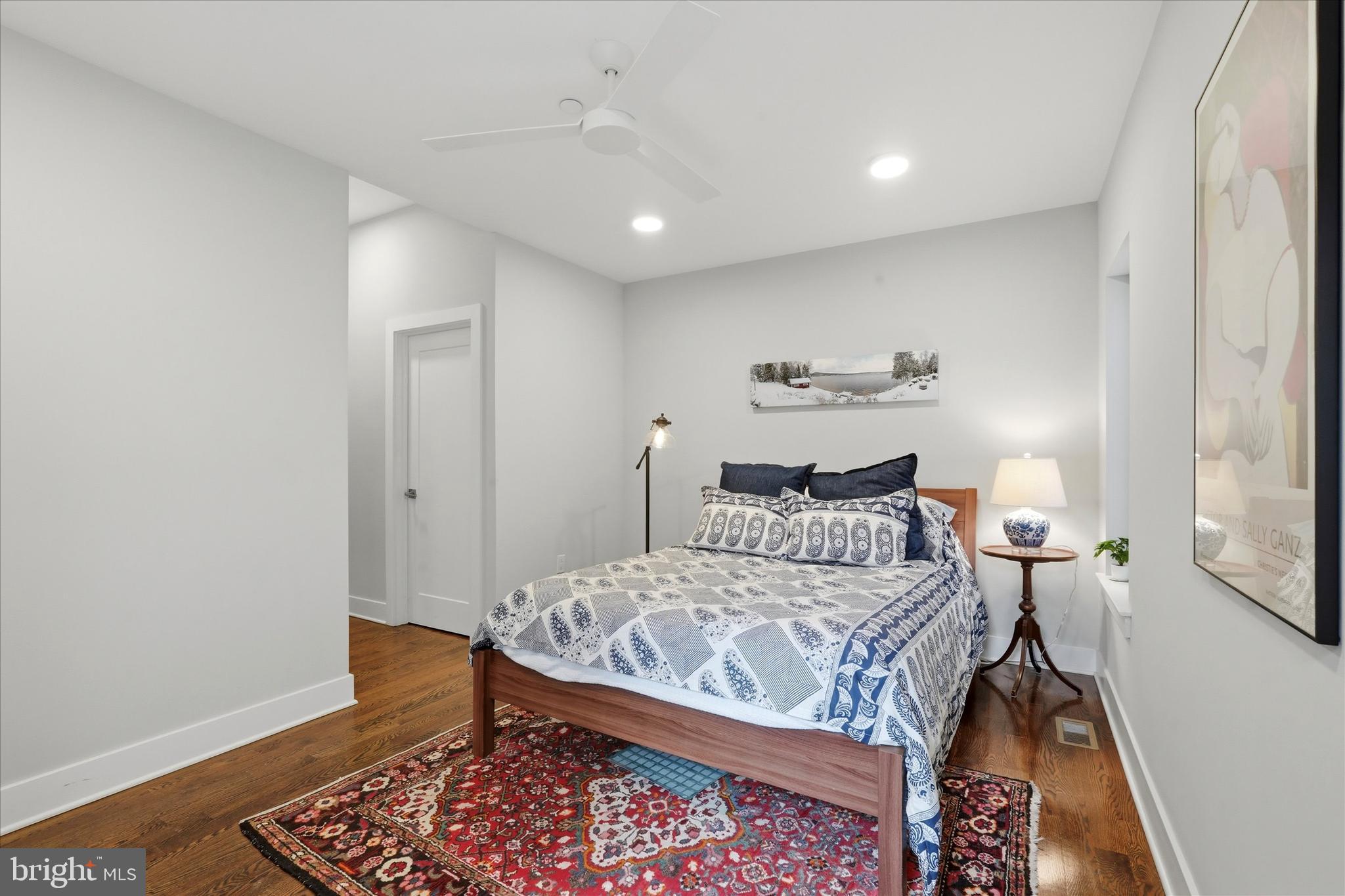 2735 West George Street Philadelphia, PA 19130 - Photo 20 of 29