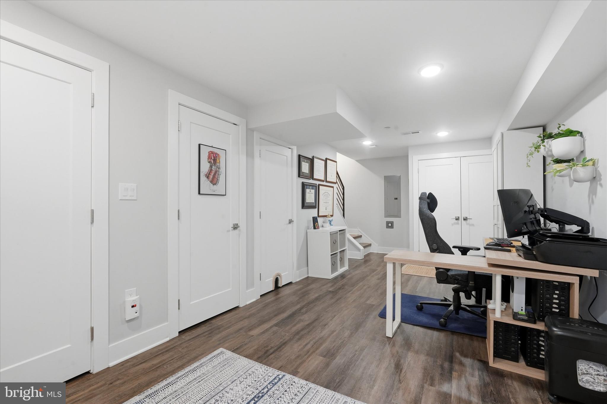 2735 West George Street Philadelphia, PA 19130 - Photo 26 of 29
