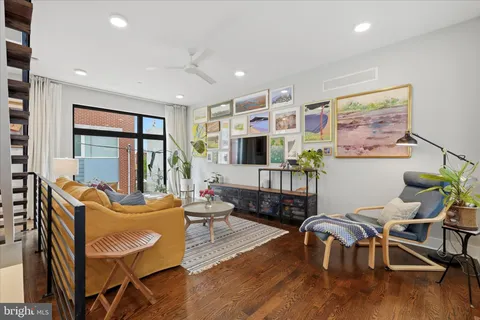 $699,900 | 2735 West George Street, Philadelphia, PA 19130