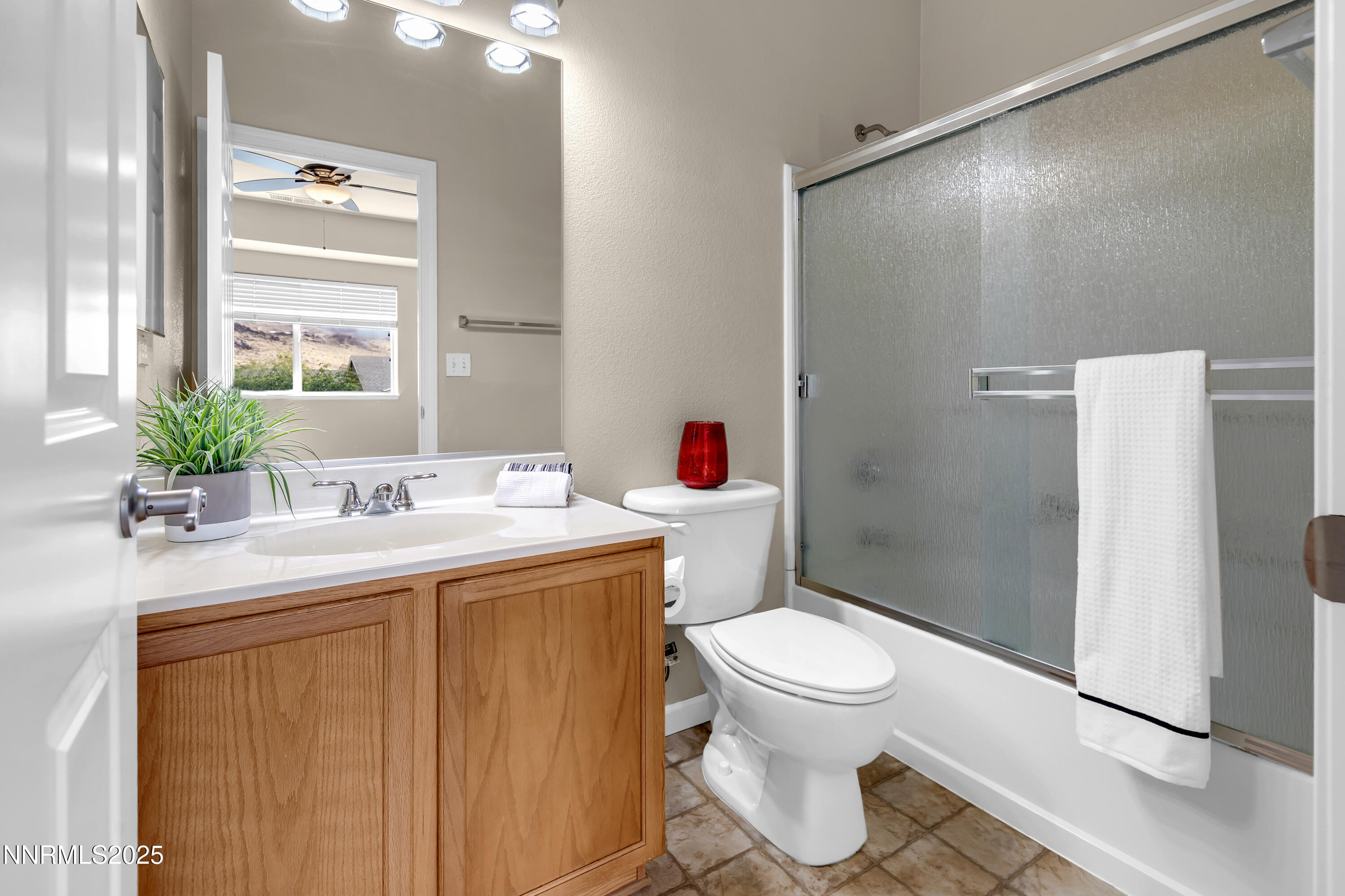 4340 Nathan Stephen Court Reno, NV 89503 - Photo 16 of 27 Bath 1