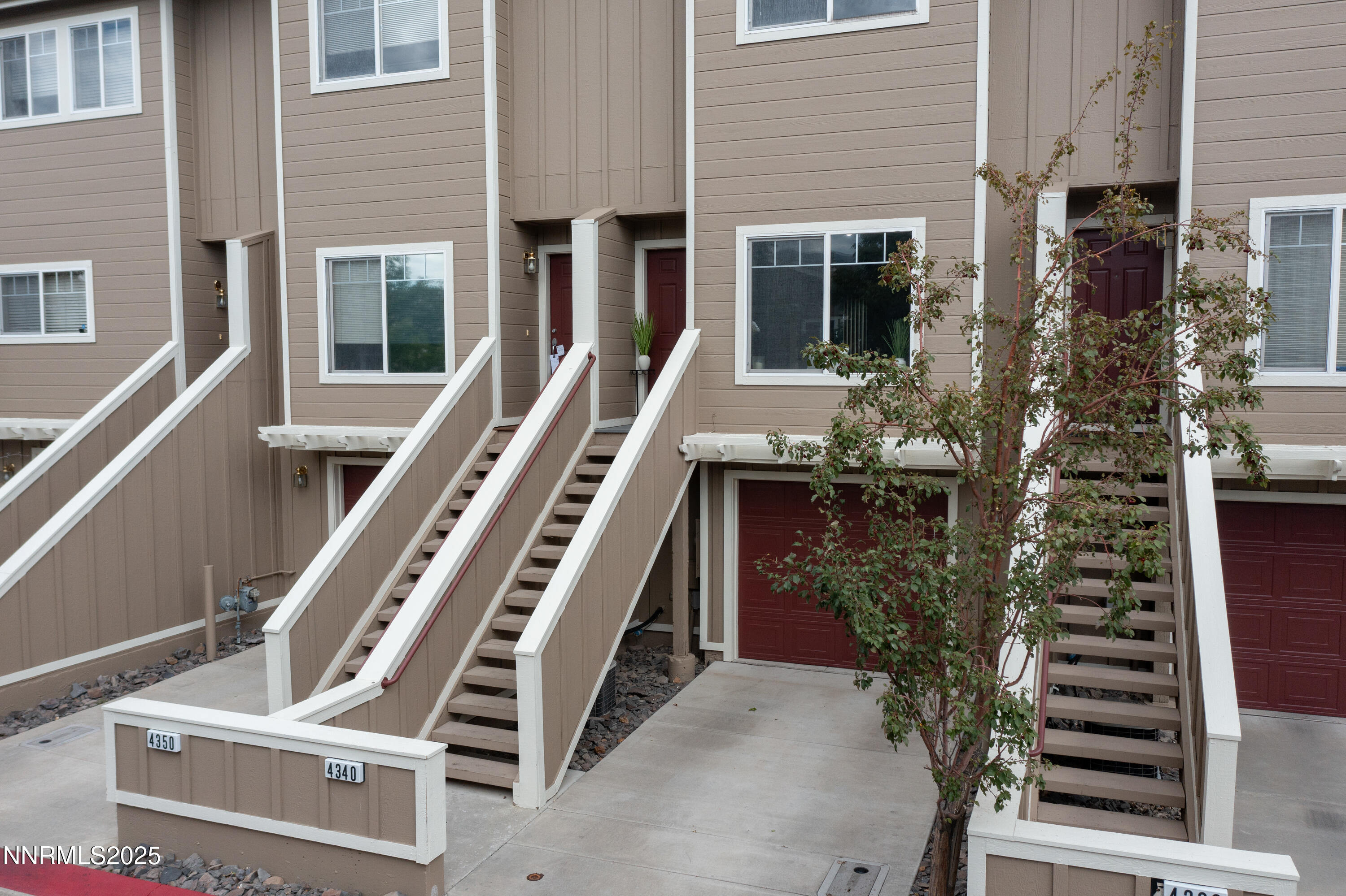 4340 Nathan Stephen Court Reno, NV 89503 - Photo 25 of 27 Entry exterior