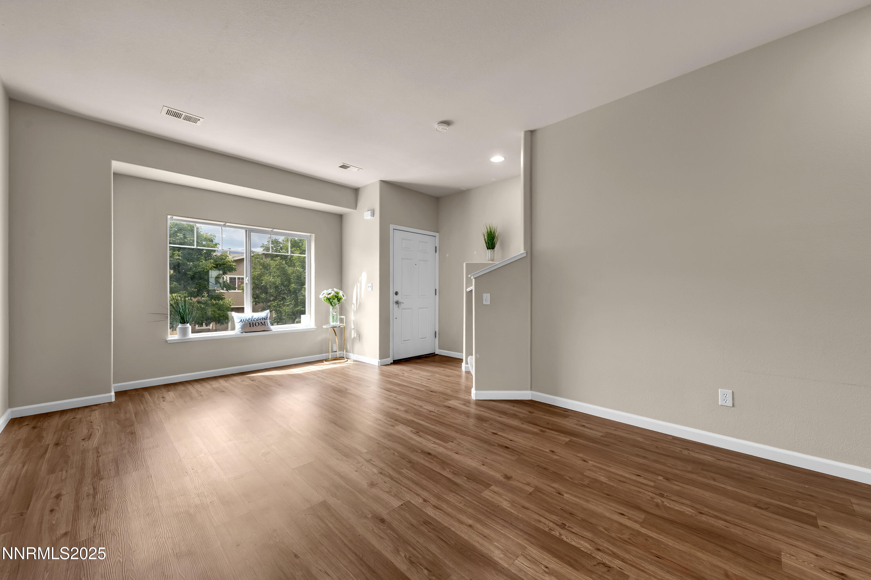 4340 Nathan Stephen Court Reno, NV 89503 - Photo 4 of 27 Family room entry