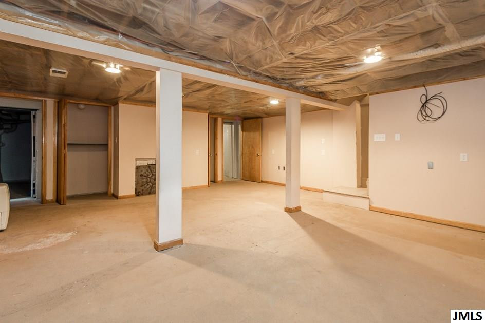 547 Andrew Jackson, MI 49202 - Photo 23 of 33 Photo 23