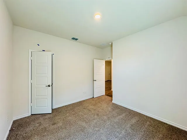 $2,250 | 4028 Moss Road, Pilot Point, TX 76258