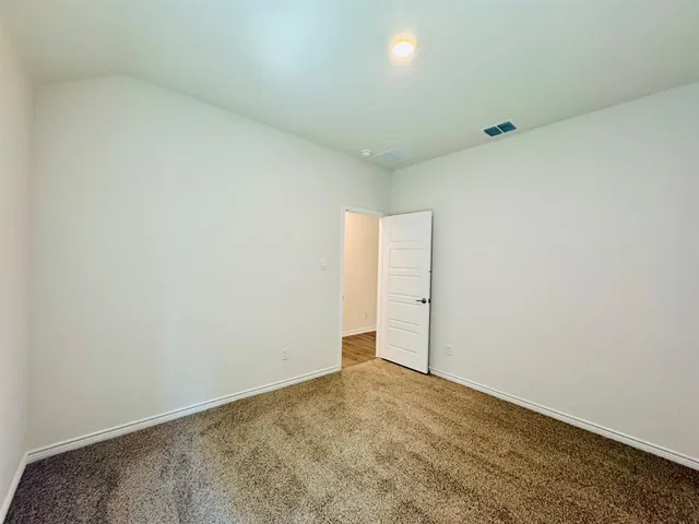 $2,250 | 4028 Moss Road, Pilot Point, TX 76258