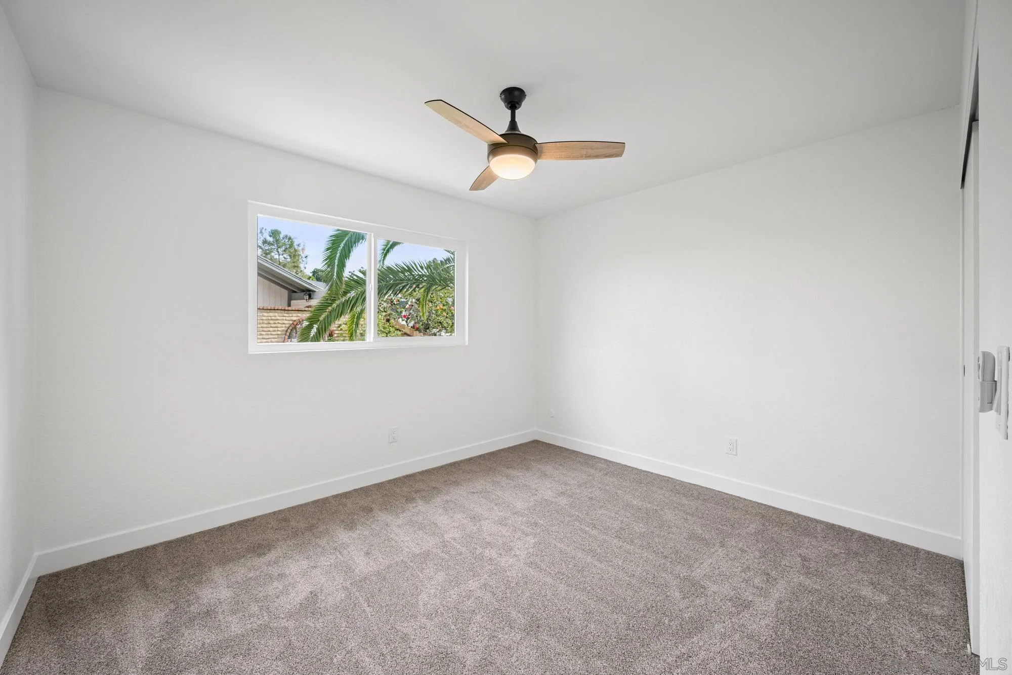 4011 Crescent Point Road Carlsbad, CA 92008 - Photo 17 of 26 Gallery Image 17