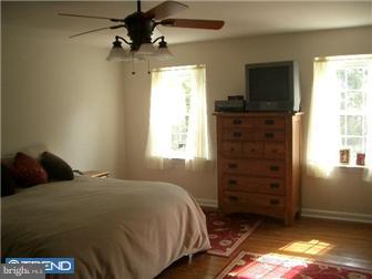 332 Sinkler Road Wyncote, PA 19095 - Photo 8 of 12 Bedroom - Main