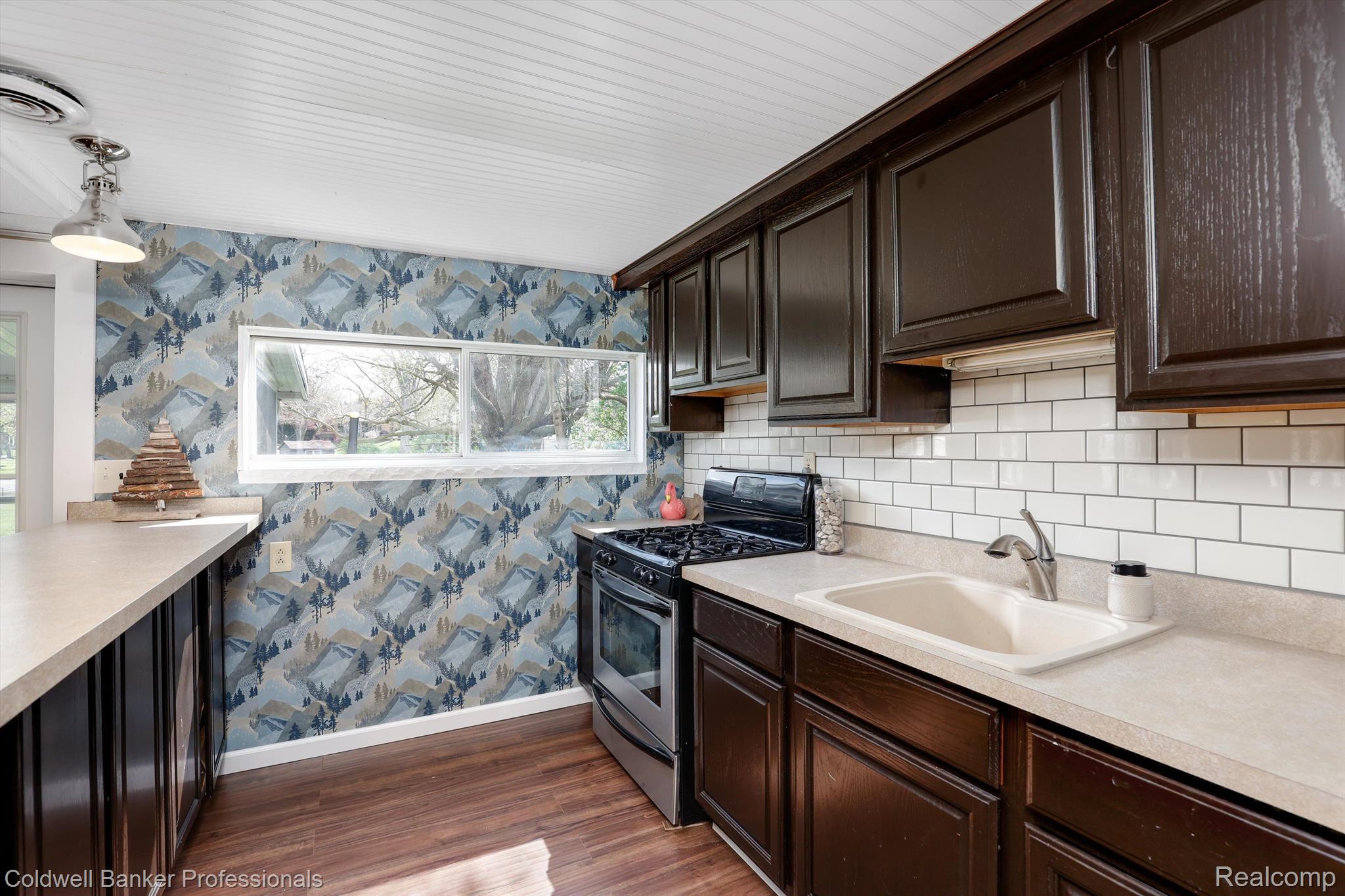 9070 Sashabaw Road Clarkston, MI 48348 - Photo 24 of 44 Gallery Image 24