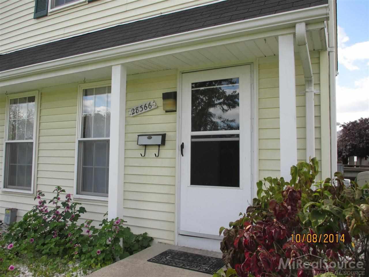 28366 Raleigh Crescent Drive, Unit 27 New Baltimore, MI 48051 - Photo 1 of 27
