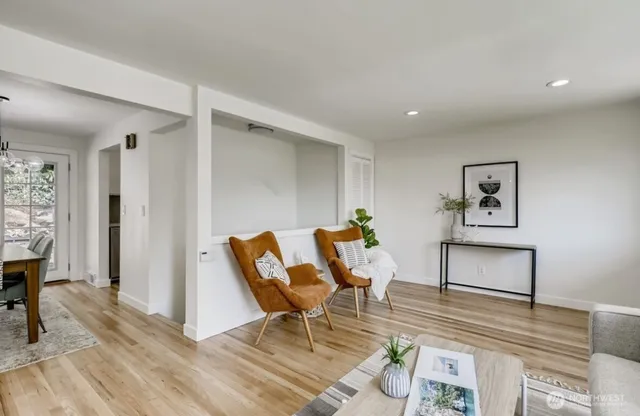 $4,050 | 102 Northwest 43rd Street, Seattle, WA 98107