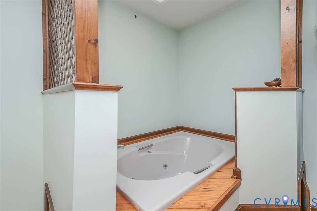 7641 Elko Road Sandston, VA 23150 - Photo 16 of 35