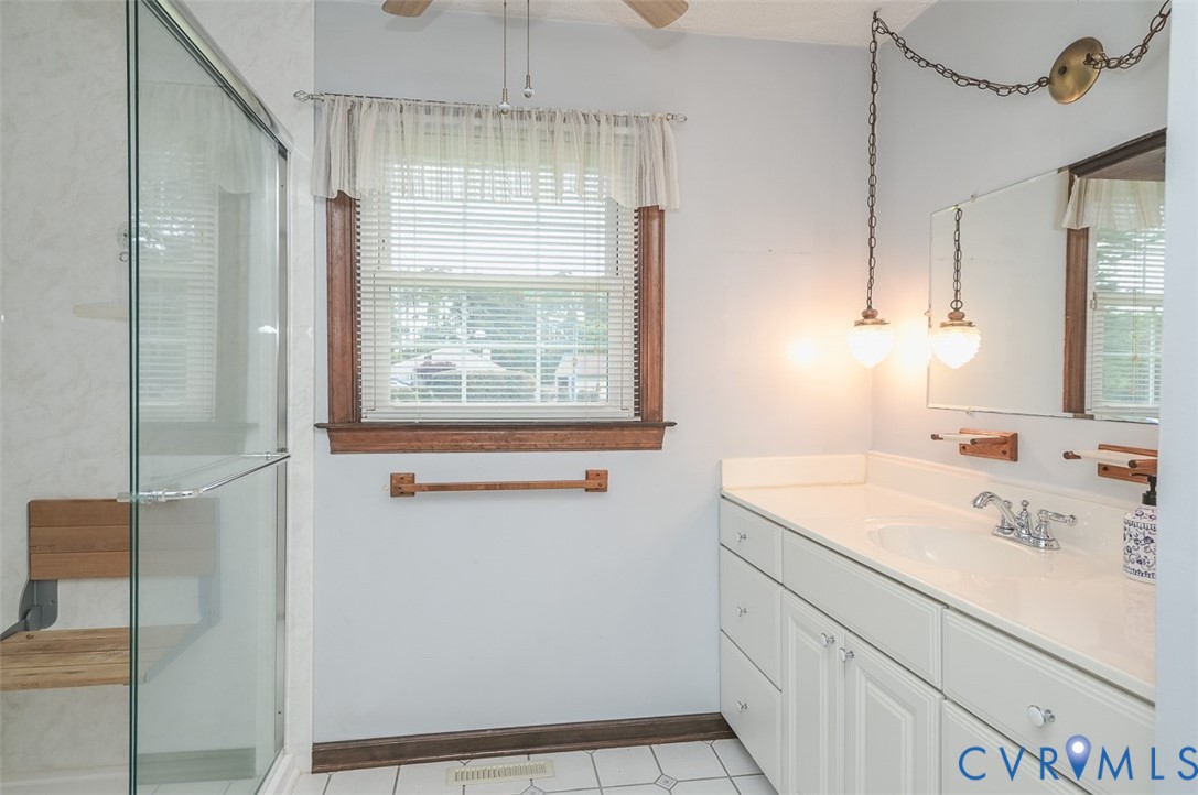 7641 Elko Road Sandston, VA 23150 - Photo 21 of 35