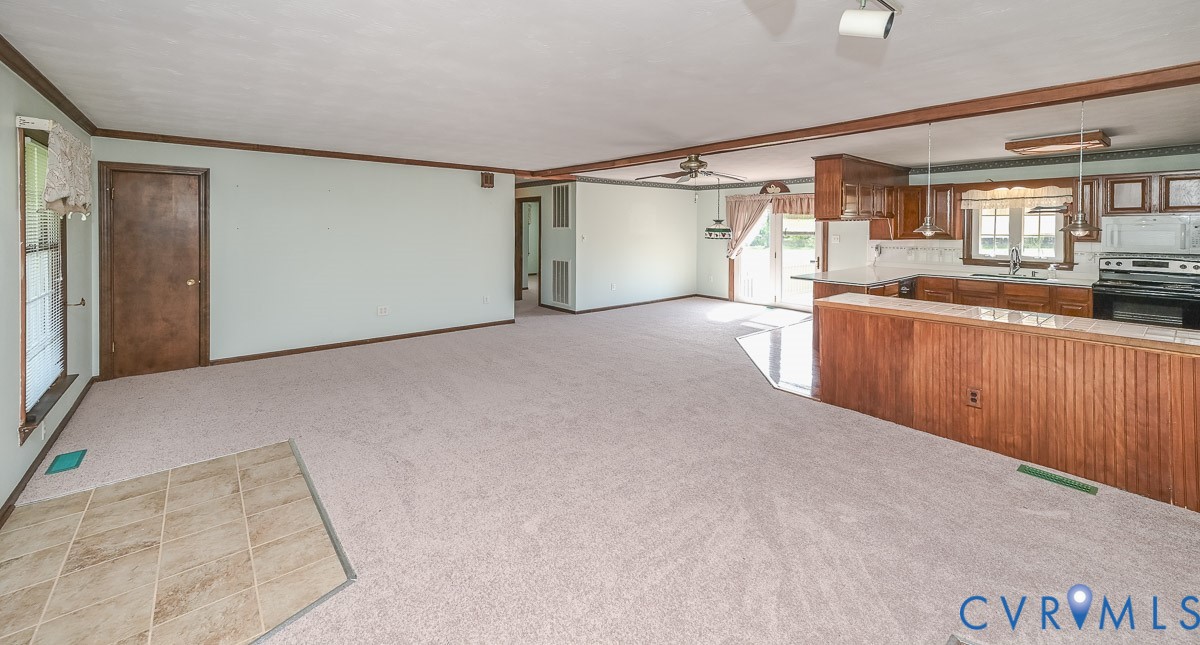 7641 Elko Road Sandston, VA 23150 - Photo 4 of 35