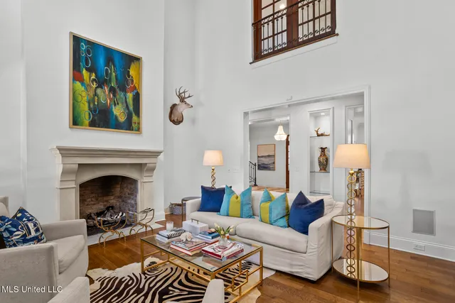 $1,100,000 | 15 Eastparke Drive, Jackson, MS 39211