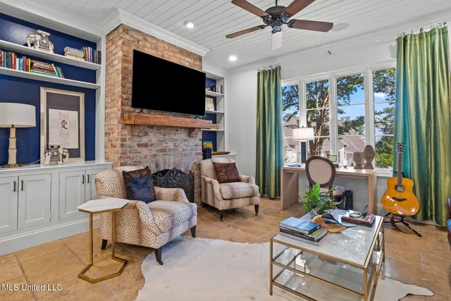 $1,100,000 | 15 Eastparke Drive, Jackson, MS 39211