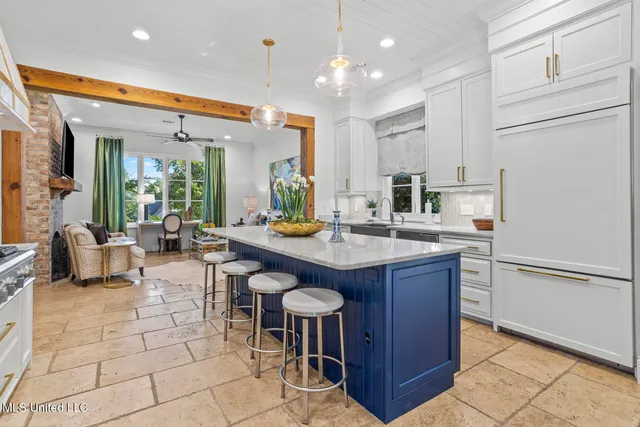 $1,100,000 | 15 Eastparke Drive, Jackson, MS 39211