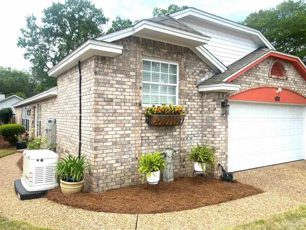 $348,500 | 3505 Silvertree Lane, Pensacola, FL 32504