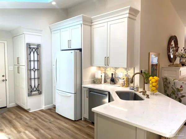 $348,500 | 3505 Silvertree Lane, Pensacola, FL 32504