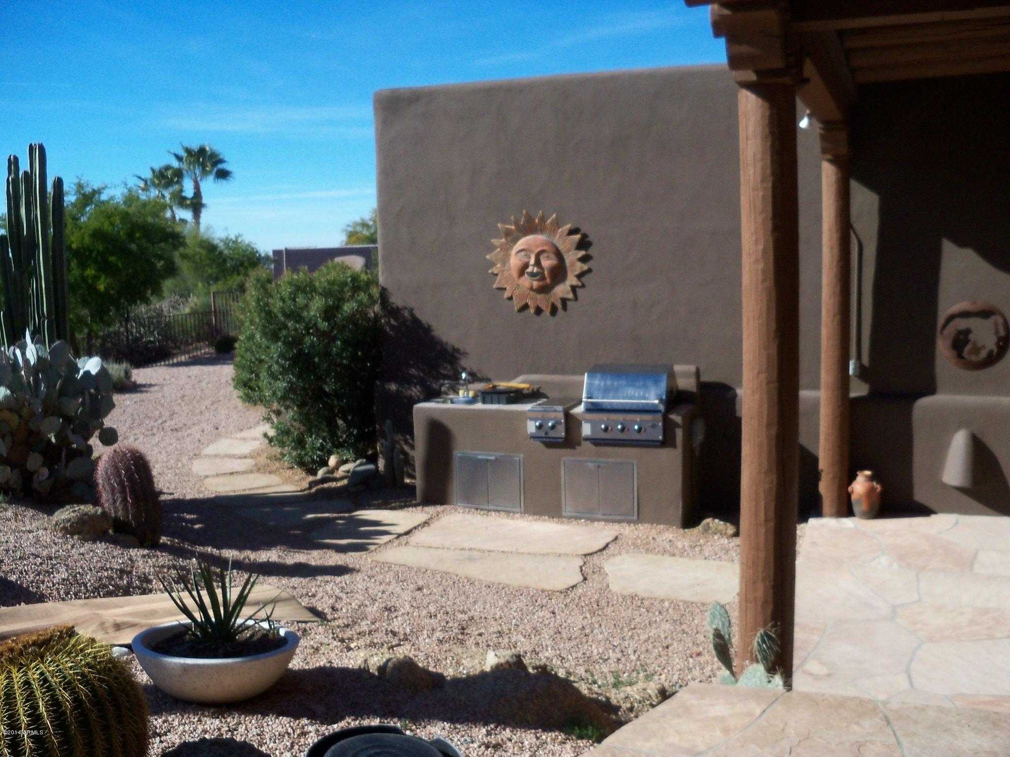 36619 Wild Flower Road Carefree, AZ 85377 - Photo 22 of 25 Great Grilling Area Outdoor BBQ