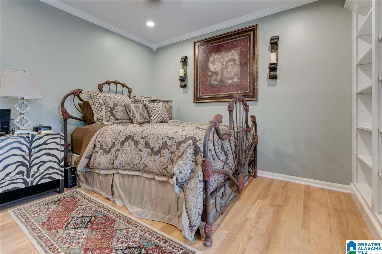 1780 Indian Hills Road Pelham, AL 35124 - Photo 23 of 33