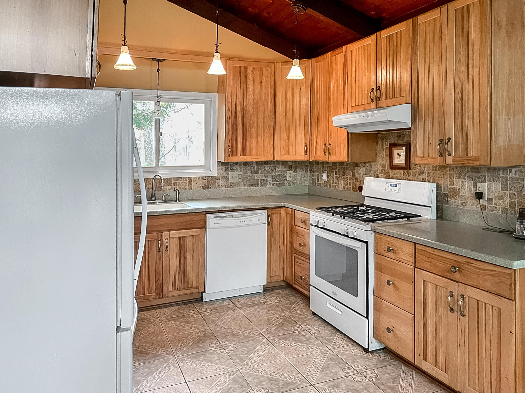 109 Hay Road Milford, PA 18337 - Photo 9 of 25