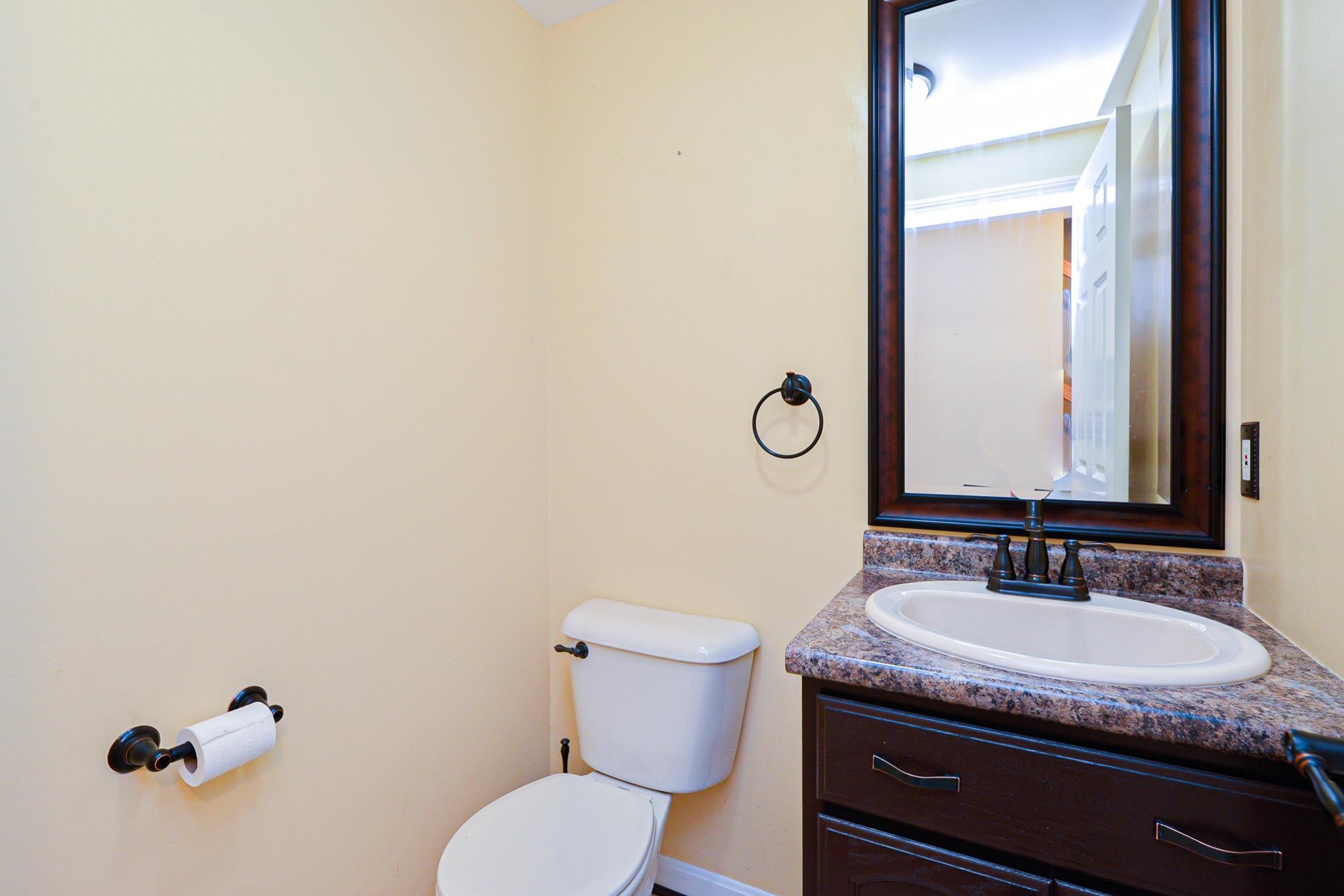 28 Haven Hill Road, Unit B Rochester, NH 03867 - Photo 12 of 34