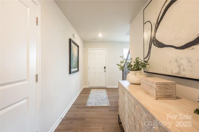 $469,999 | 10010 Chatham Run Lane, Charlotte, NC 28262