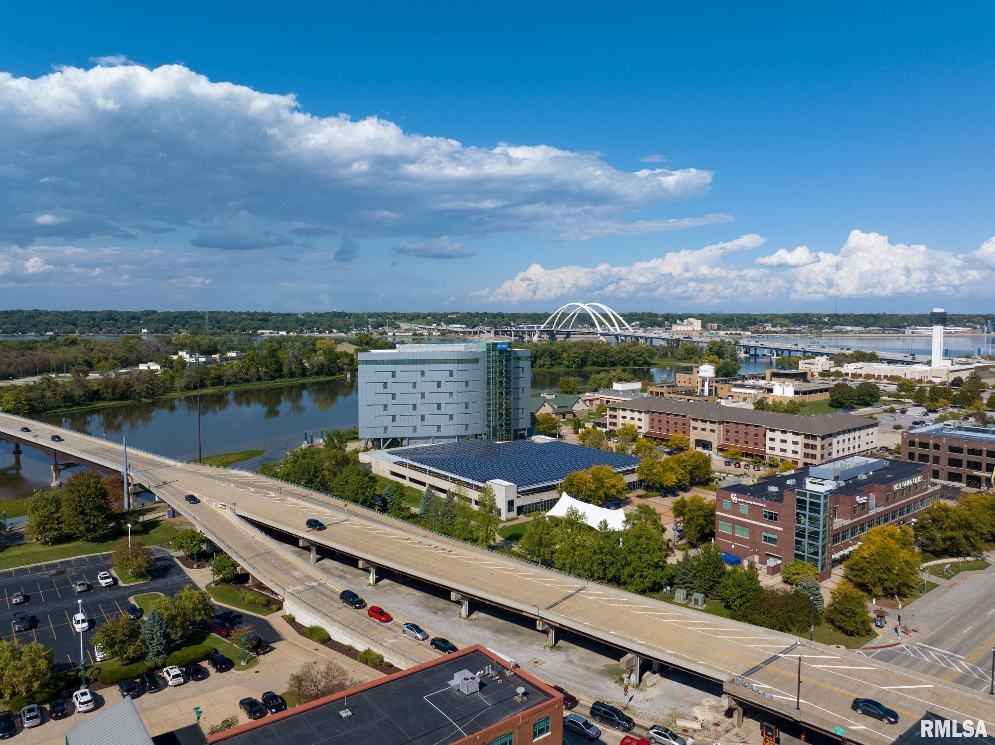 1 Montgomery Drive Moline, IL 61265 - Photo 38 of 46