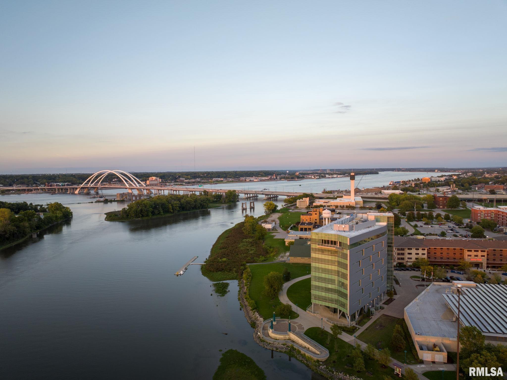 1 Montgomery Drive Moline, IL 61265 - Photo 42 of 46