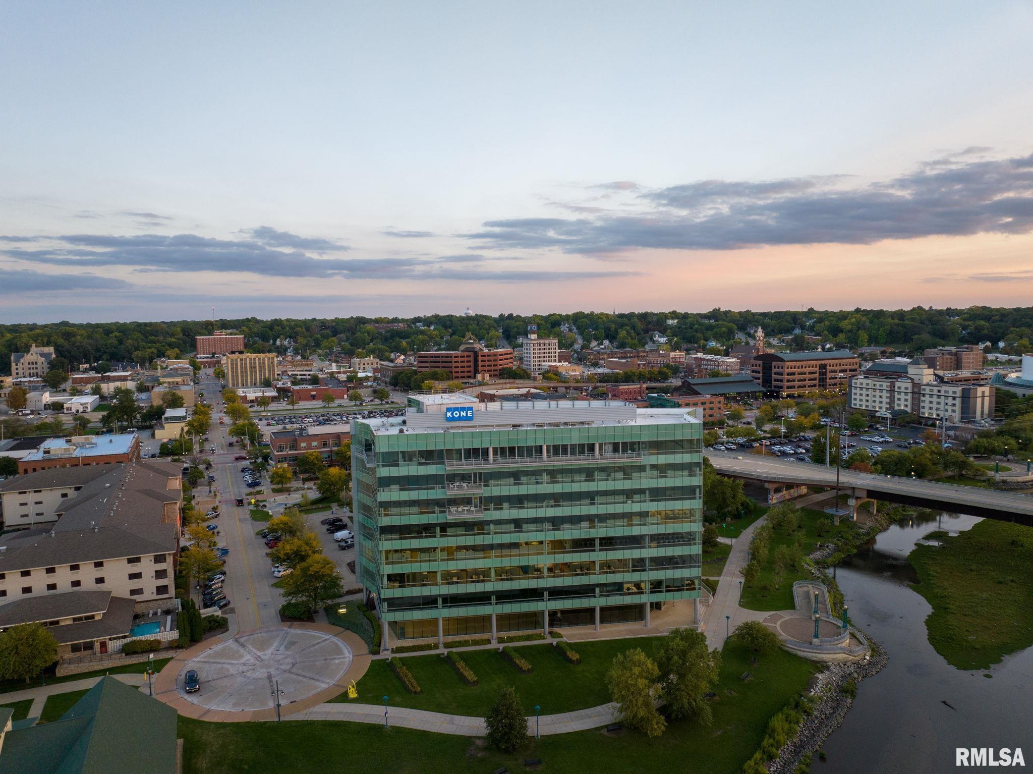 1 Montgomery Drive Moline, IL 61265 - Photo 43 of 46