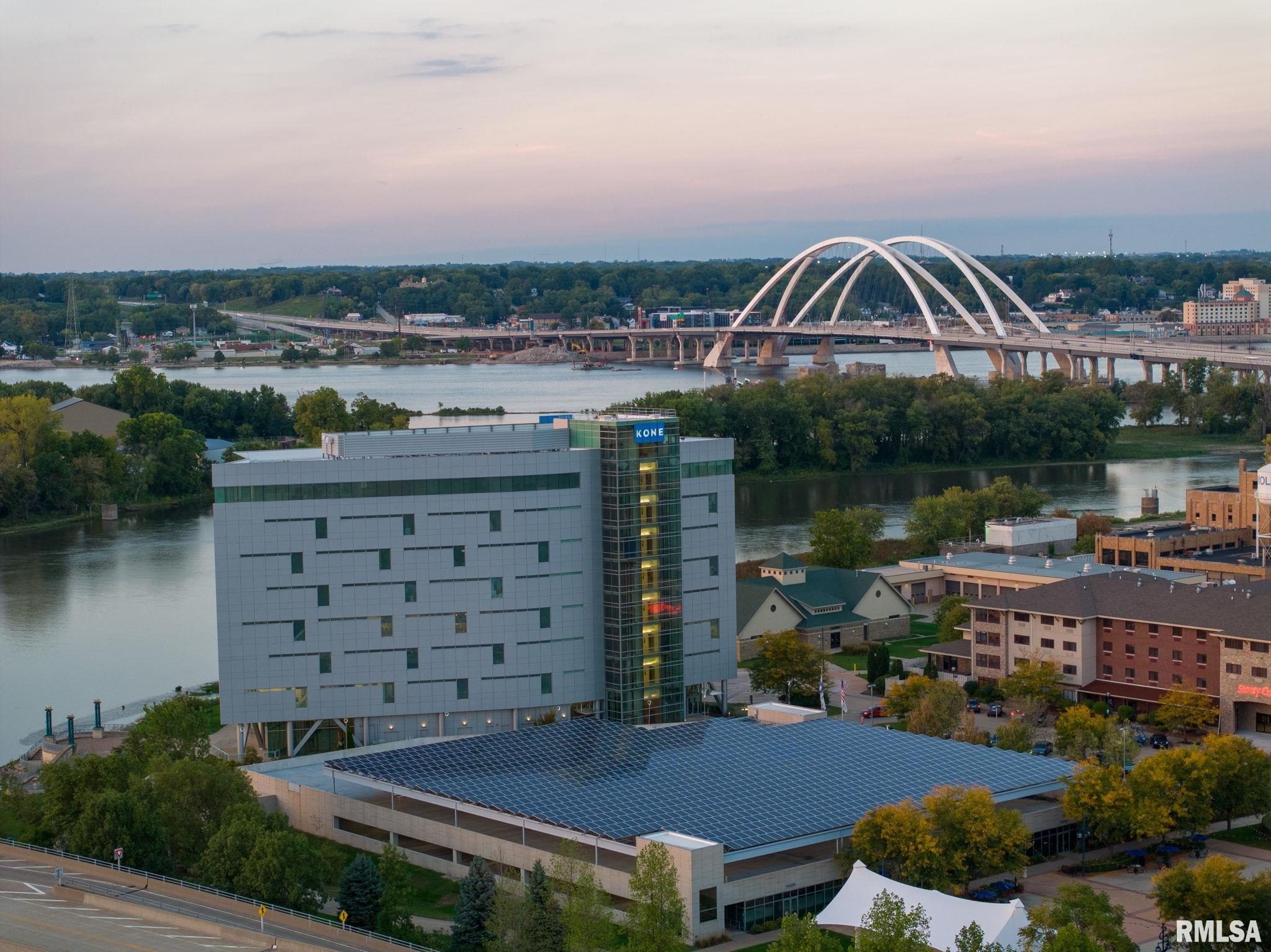 1 Montgomery Drive Moline, IL 61265 - Photo 44 of 46