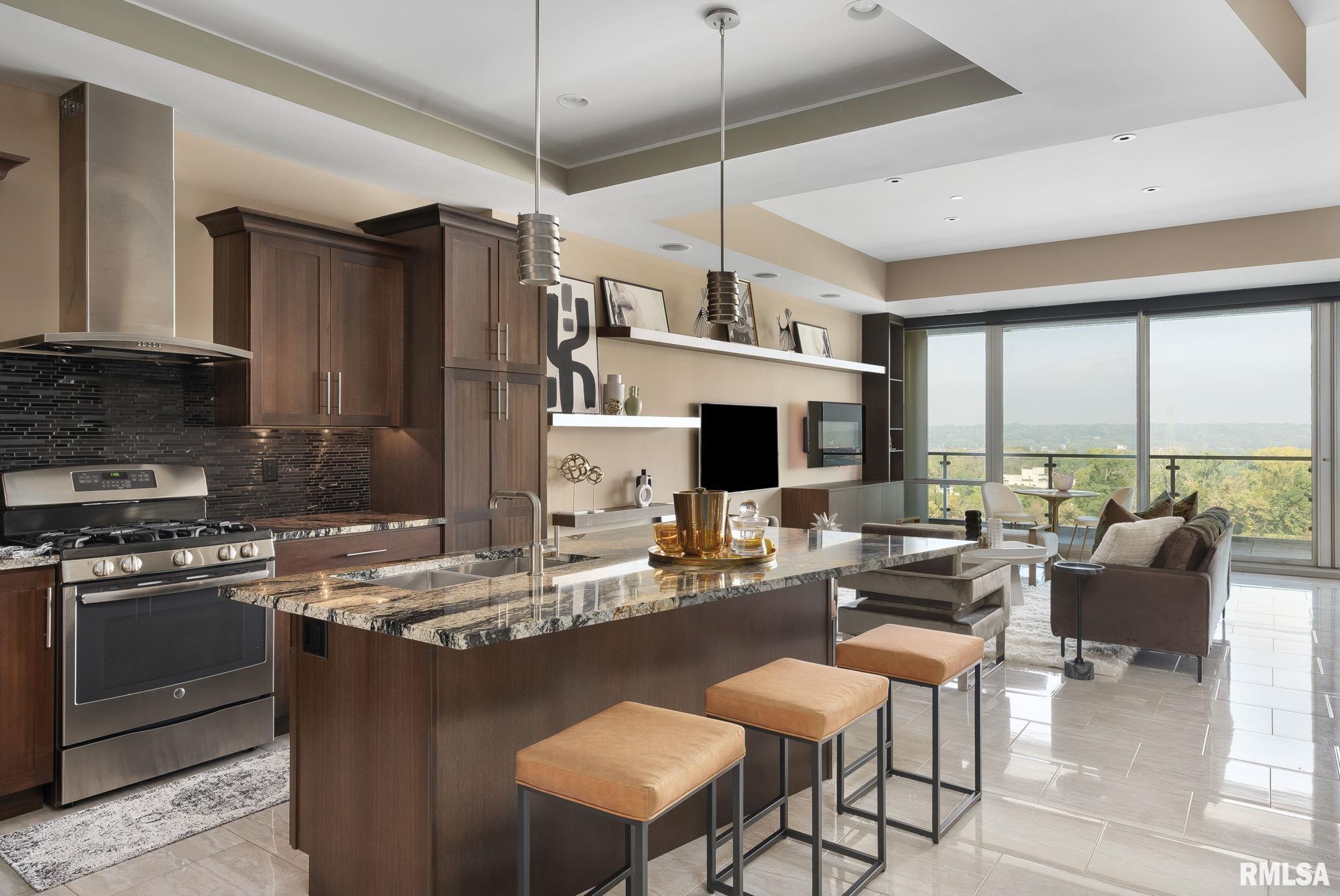 1 Montgomery Drive Moline, IL 61265 - Photo 9 of 46