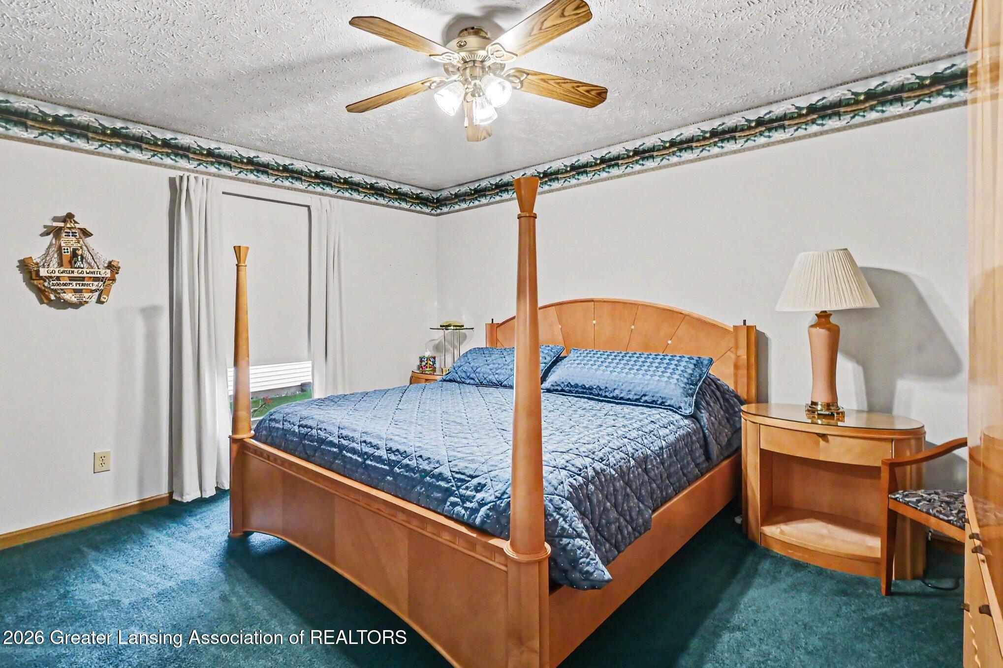 2380 Barnsbury Road East Lansing, MI 48823 - Photo 21 of 30 022_file_9010
