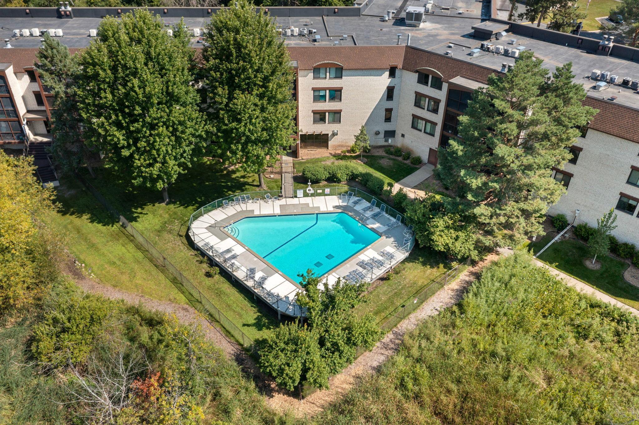 4710 58th Avenue North, Unit 219 Crystal, MN 55429 - Photo 11 of 20