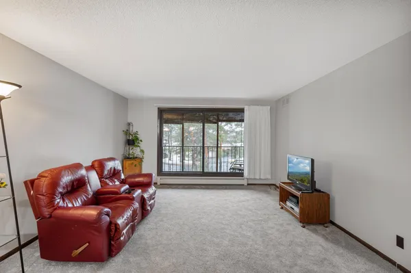 $120,000 | 4710 58th Avenue North, Unit 219, Crystal, MN 55429