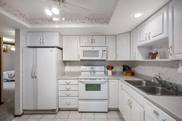 $120,000 | 4710 58th Avenue North, Unit 219, Crystal, MN 55429