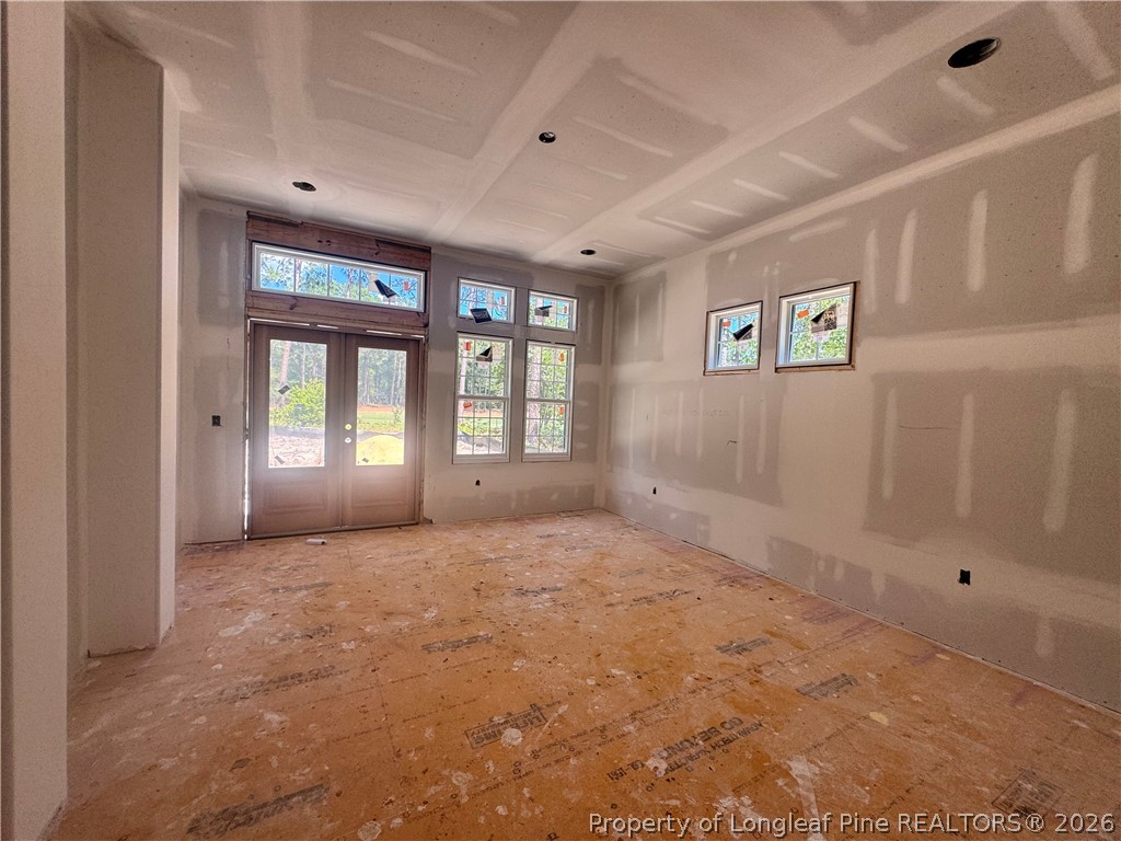 45 Beckett Ridge Pinehurst, NC 28374 - Photo 4 of 50 a view of an empty room with a window